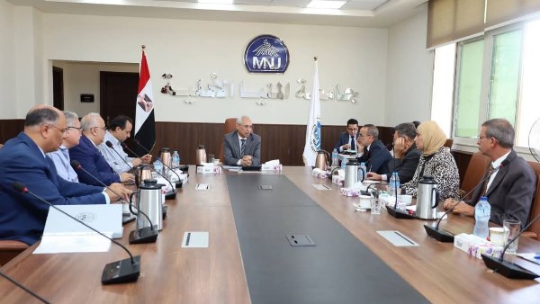 جامعة المنيا الأهلية تستعد لافتتاح معامل جديدة بالعلاج الطبيعي وطب الأسنان والحاسبات
