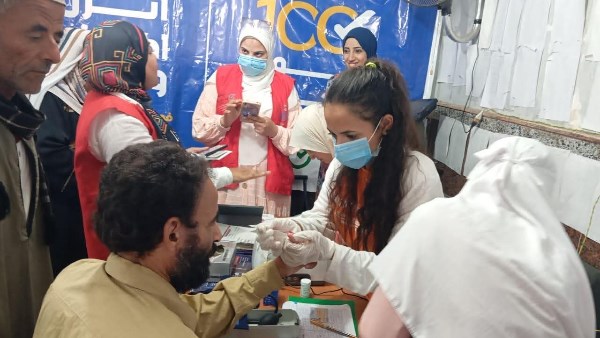 100 يوم صحة تواصل تقديم خدماتها لأكثر من 194 ألف مواطن بالمنيا