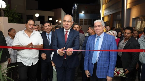 محافظ المنيا يفتتح المركز التكنولوجي 