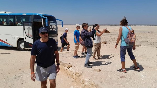 المنيا تستقبل أفواجًا سياحية من عدة دول لزيارة المناطق الأثرية.. صور