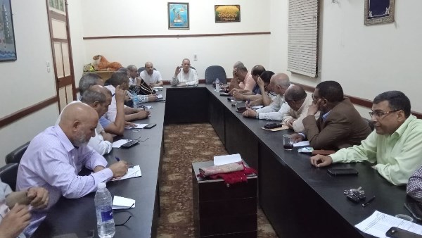 مناقشة استعدادات محافظة أسيوط لانتخابات مجلس الشيوخ 