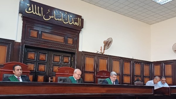 هيئة الدائرة الثالثة بمحكمة جنايات أسيوط