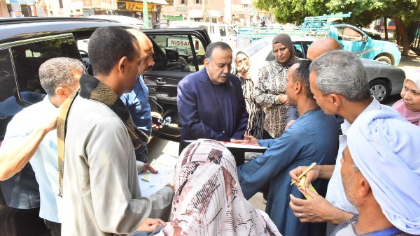 استجابة سريعة.. محافظ أسيوط يوجه بعلاج رضيعة تعاني من مشكلة في ذراعها