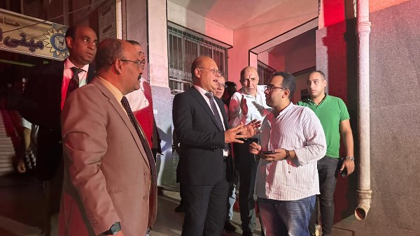 رئيس جامعة سوهاج: لا توجد خسائر أو إصابات بشرية بحريق سطح  مبني مجمع المدرجات بالمقر القديم