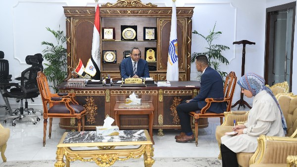 استقبال وكيل وزارة التضامن الاجتماعي بقنا 