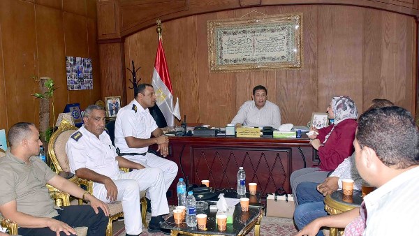 اجتماع لتطوير منظومة النقل البطيء بالأقصر استعدادًا للموسم السياحي الجديد