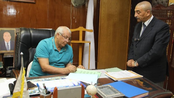 محافظ الوادي الجديد يعتمد نتيجة الدور الثاني للشهادة الإعدادية