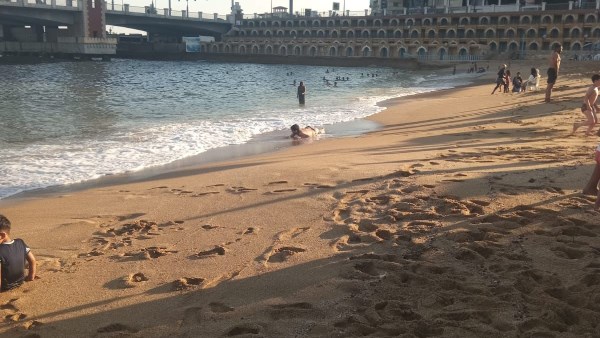 شاطئ ستانلي اليوم