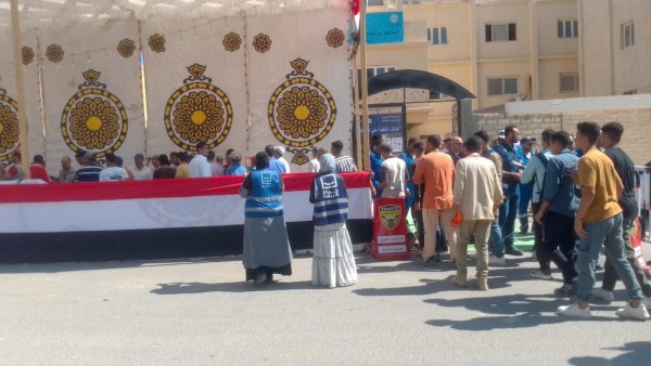 اقبال كبير بلجان مدينة العلمين 