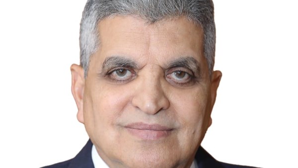 رئيس هيئة قناة السويس 