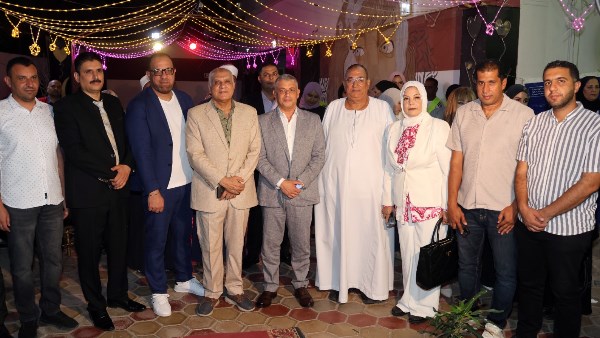 خلال الافتتاح