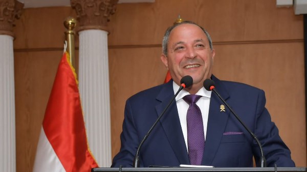 اللواء محب حبشي محافظ بورسعيد 