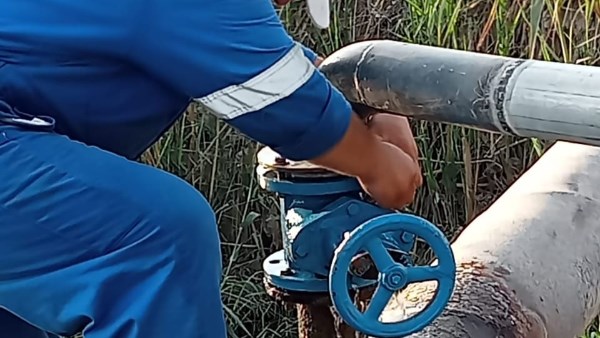 مياه القناة : تقضي  علي ضعف مياه الشرب في مناطق منشية مبارك