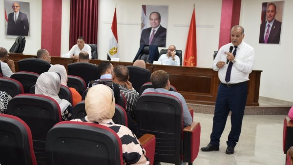 تعليم بورسعيد يستعرض استعدادات مدارس المرحلتين الإعدادية والثانوية لبدء العام الدراسي ٢٠٢٥ - ٢٠٢٦
