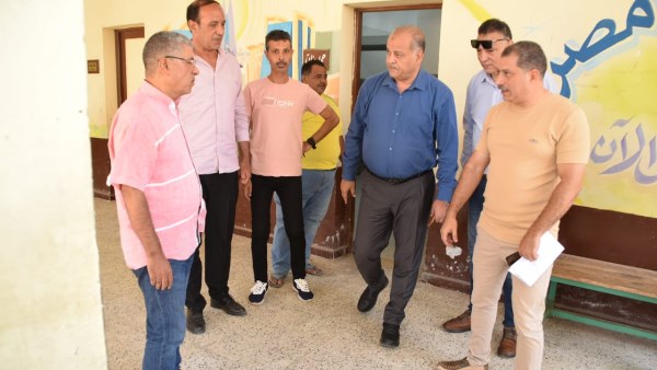 مدير تعليم بورسعيد يتفقد مدارس الحي الإماراتي استعدادًا للعام الدراسي الجديد