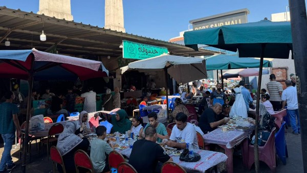 سوق اسماك بورسعيد  يستقبل آلاف الزوار خلال عطلة نهاية الأسبوع