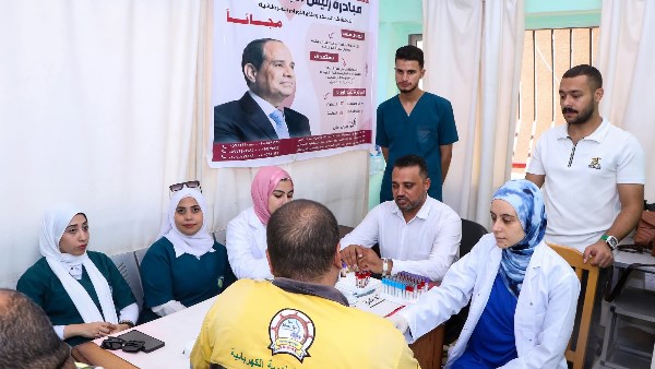 ميناء دمياط