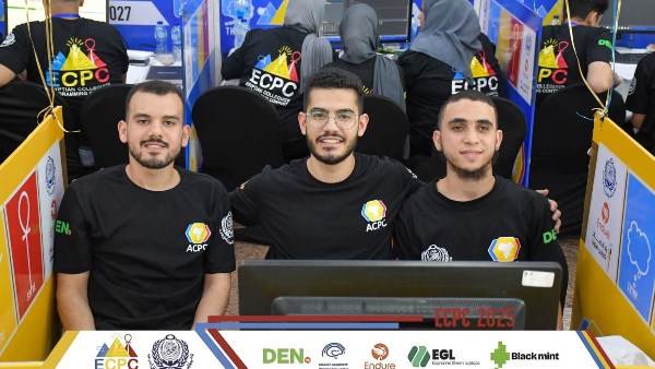 فريق من هندسة شبرا 