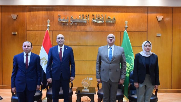 وزير العمل 
