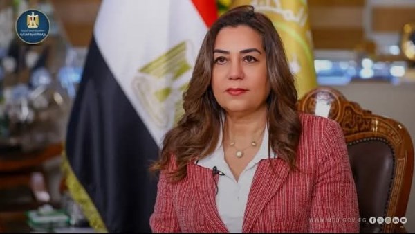 الدكتورة منال عوض وزيرة التنمية المحلية والقائم بأعمال وزارة البيئة