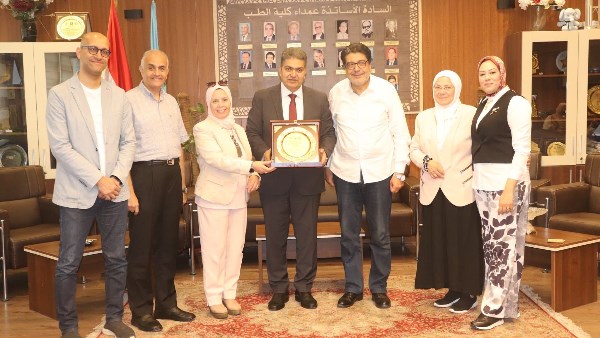 تحرك عاجل.. القصة الكاملة لاستقالة نواب النساء والتوليد في جامعة طنطا