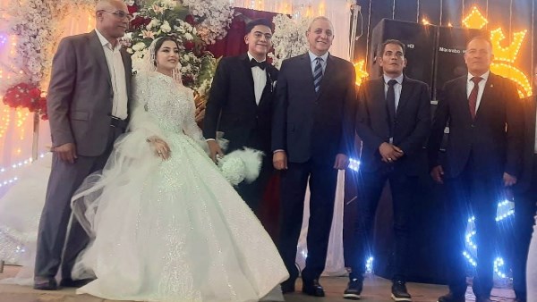 فرح حفل زفاف شاب السرطان 