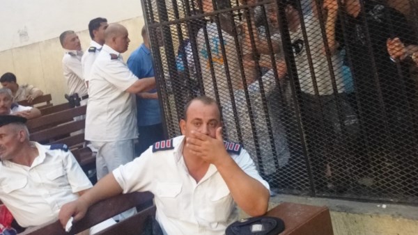 المتهم بإنهاء حياة نجل صاحب مطعم ماكولات شهير رميا بالرصاص بالمحلة 