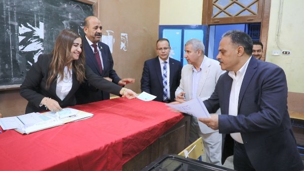 محافظ الشرقية