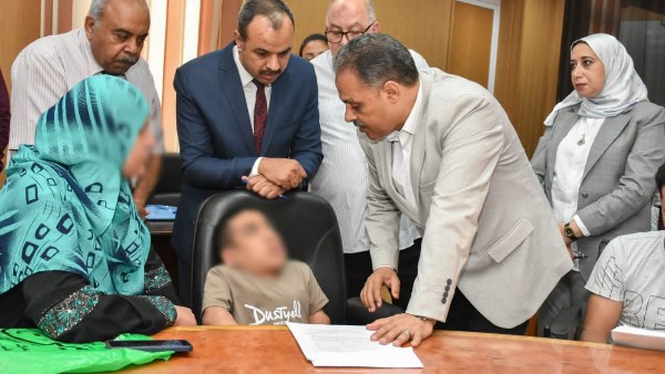 محافظ الشرقية