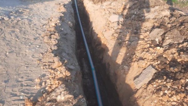 توصيل خط مياه شرب جديد بقرية أبو ريا في كفر الشيخ.. صور