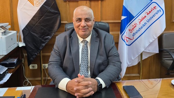 عميد هندسة كفر الشيخ 