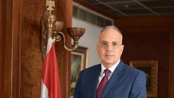 وزير الري