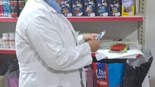 الأدوية واللقاحات 