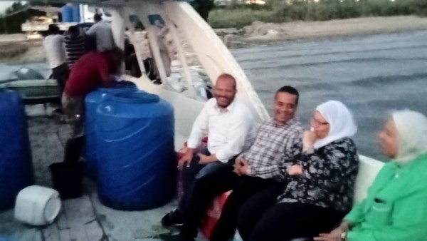 إنزال اليرقات 