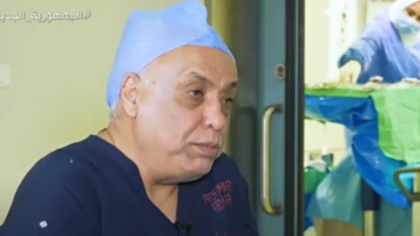 الدكتور محمد عبد الوهاب، استشاري الكبد والجهاز الهضمي والمناظير وزراعة الكبد