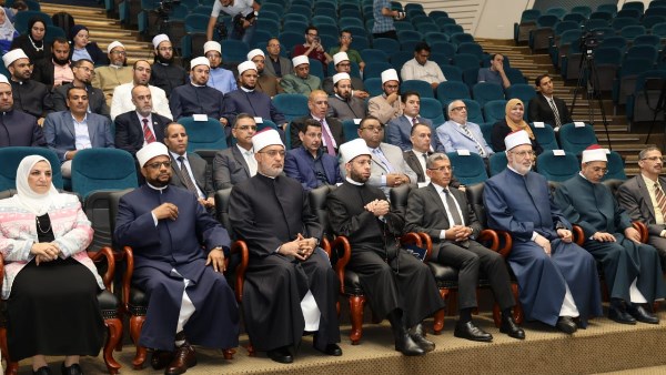 فعاليات الملتقى العلمي حول النوازل الفقهية