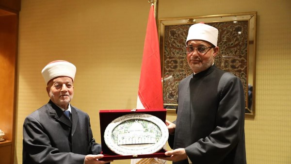 مفتي الجمهورية ونظيره بالقدس
