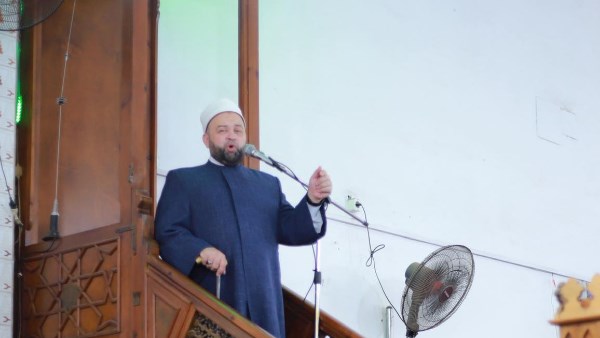 الشيخ يسري عزام