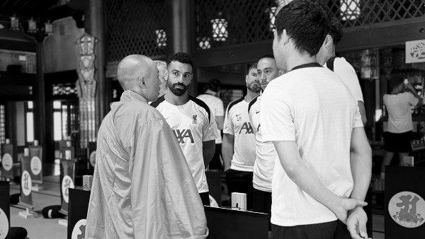 أول تعليق من محمد صلاح على زيارته لــ معبد بوذي: تجربة ملهمة
