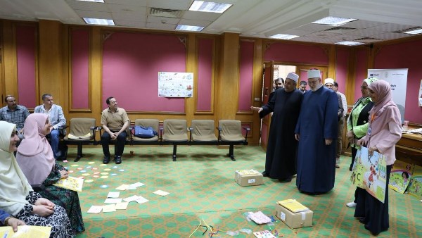  وكيل الأزهر يتفقد برنامج تدريب معلمي الإنجليزية