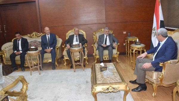 محافظ الغربية يستقبل رئيس هيئة الأوقاف والوفد المرافق له