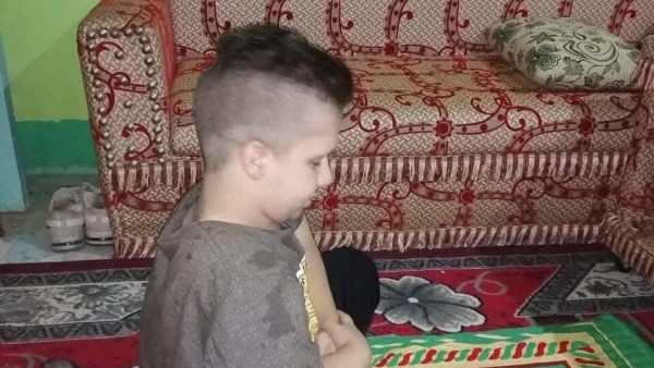 علي سجادة الصلاة.. رد فعل من عمر فرج بعد سلسلة القبض على مشاهير التيك توك