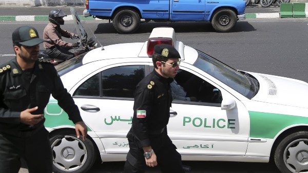 الشرطة الإيرانية 