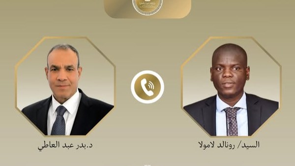 اتصال هاتفي بين وزير الخارجية ونظيره الجنوب أفريقي