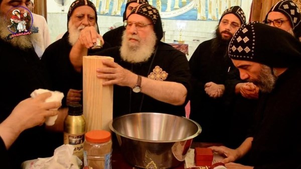 الآباء الرهبان 