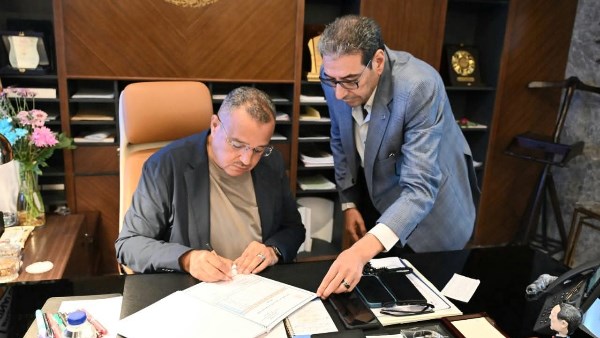 محافظ جنوب سيناء يعتمد نتيجة الشهادة الاعدادية الدور الثاني 