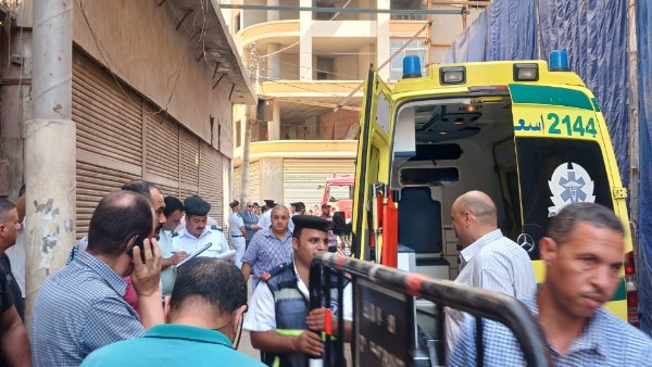 إصابة 3 عمال انهار عليهم جدار منزل في الدقهلية..تفاصيل