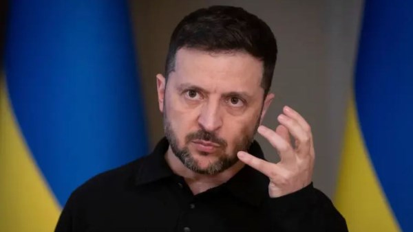 زيلينسكي: سألتقي ترامب في واشنطن ومستعد لإنهاء الحرب الروسية الأوكرانية