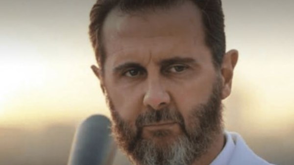 بعد سقوط نظامه| صورة غامضة لـ بشار الأسد بلحية طويلة من منفاه تُثير الجدل.. اعرف حقيقتها
