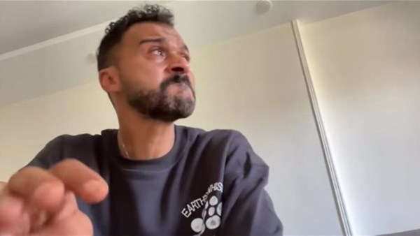 طليقة إبراهيم سعيد نجم الأهلي والزمالك تهدده ..الدفع أو الحبس ما القصة؟